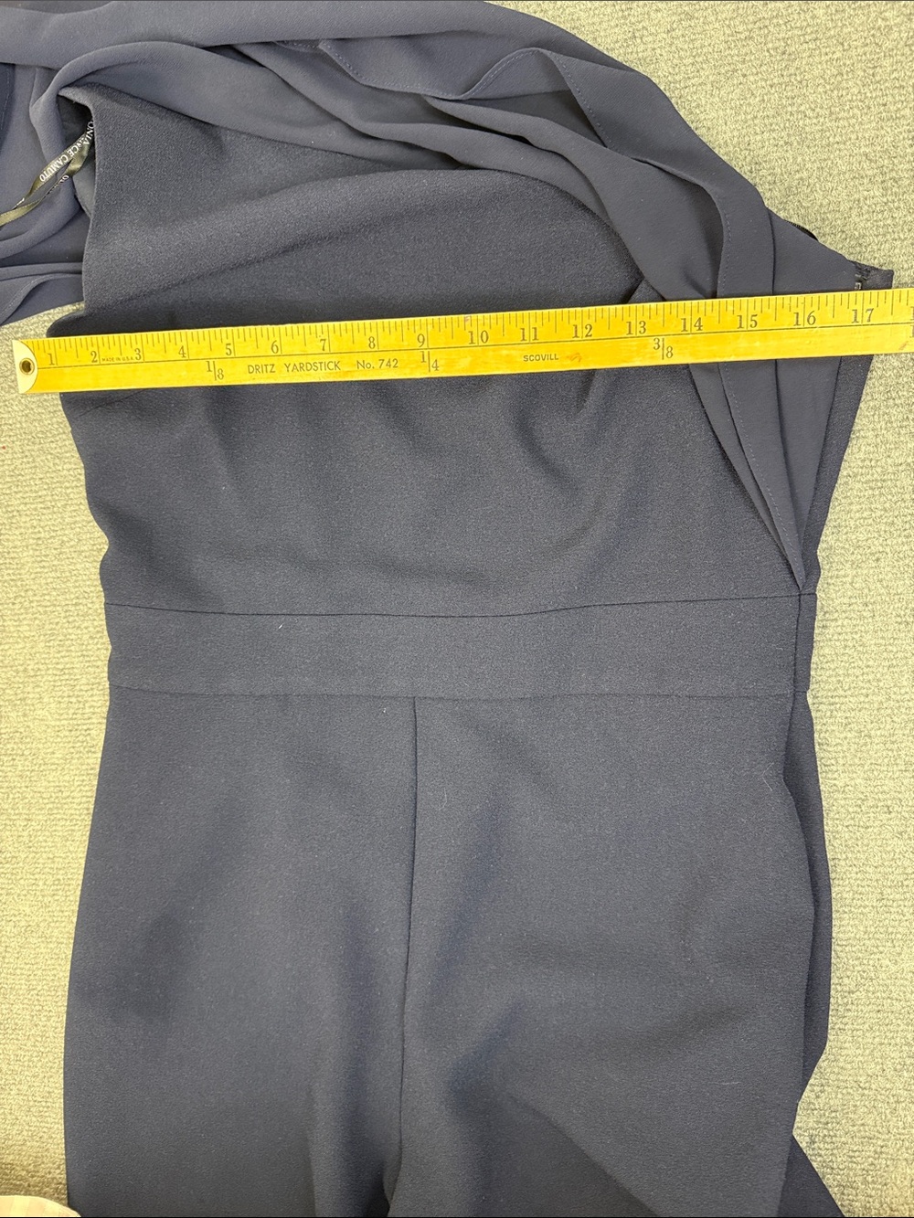 Vince Camuto One-Shoulder Navy Jumpsuit Chiffon Drape Sz 8 (DJ3) - Picture 6 of 9
